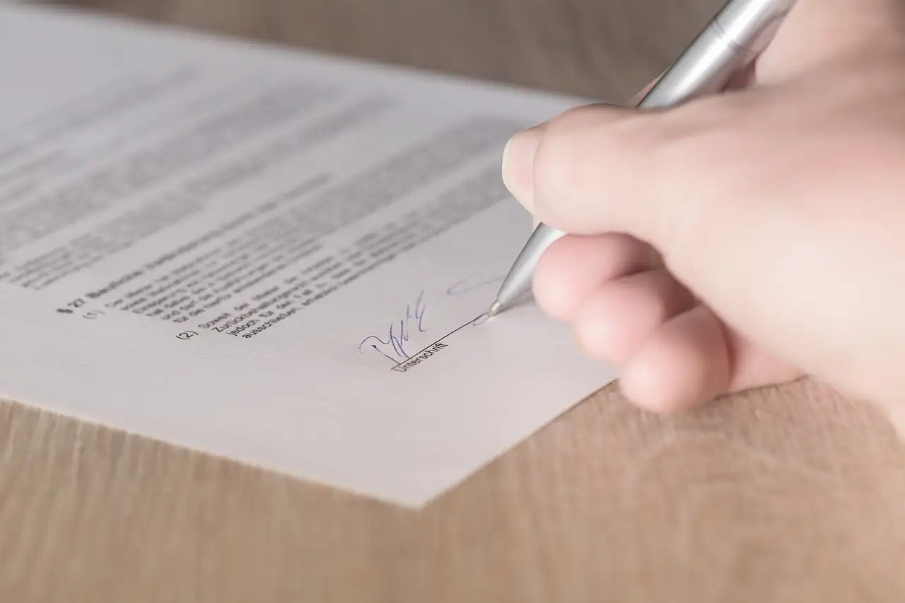Jakie są różnice między leasingiem prywatnym a operacyjnym?