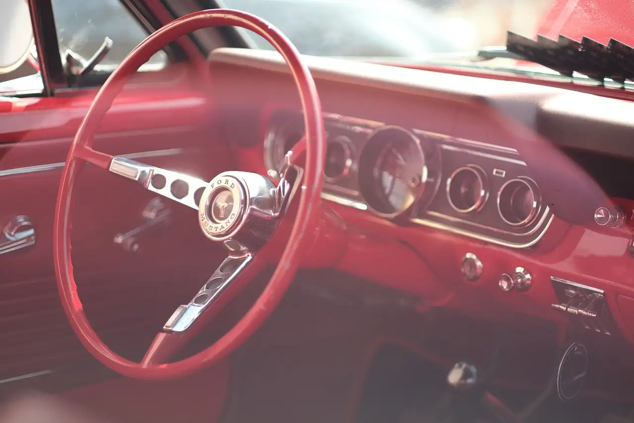 Kiedy powstał pierwszy Ford Mustang? Historia modelu!