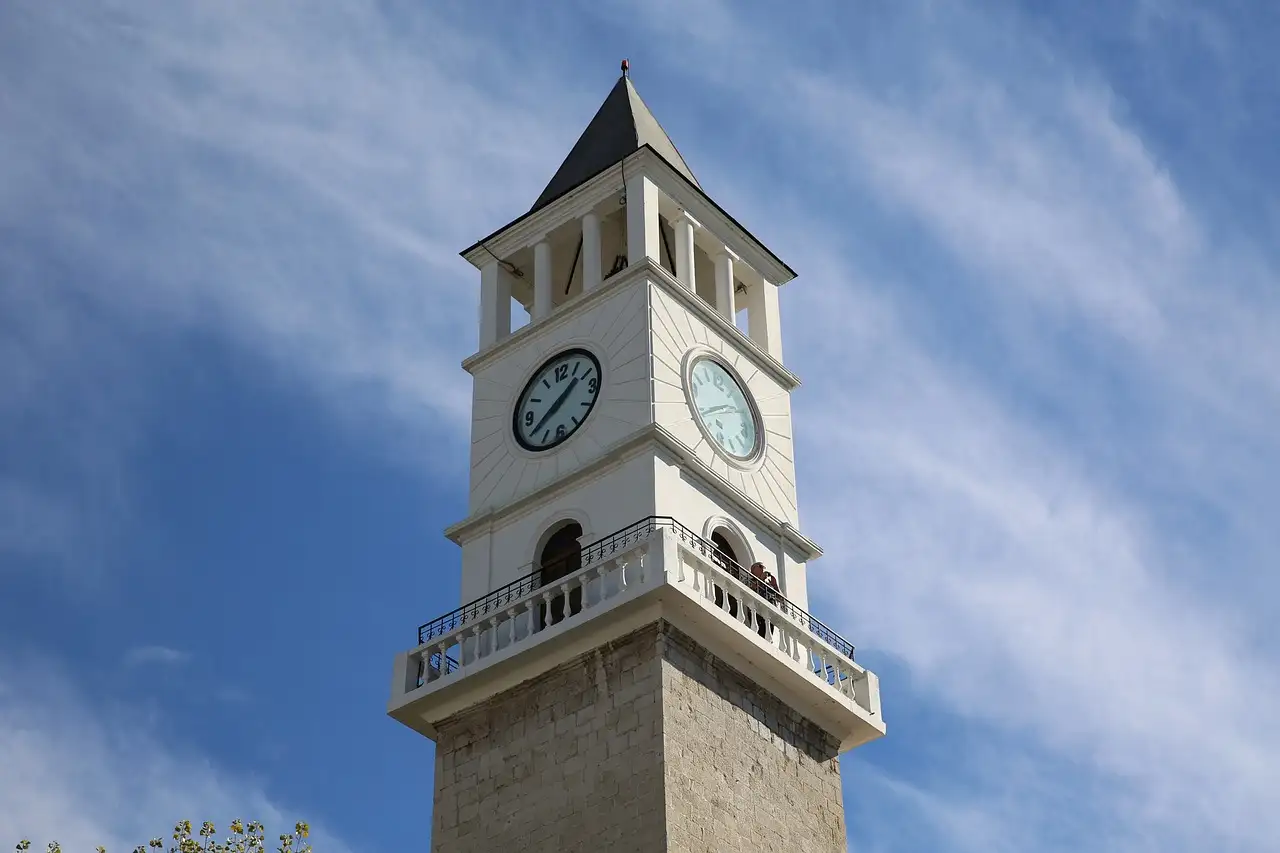 Co sprawia, że Tirana w Albanii jest tak wyjątkowa?