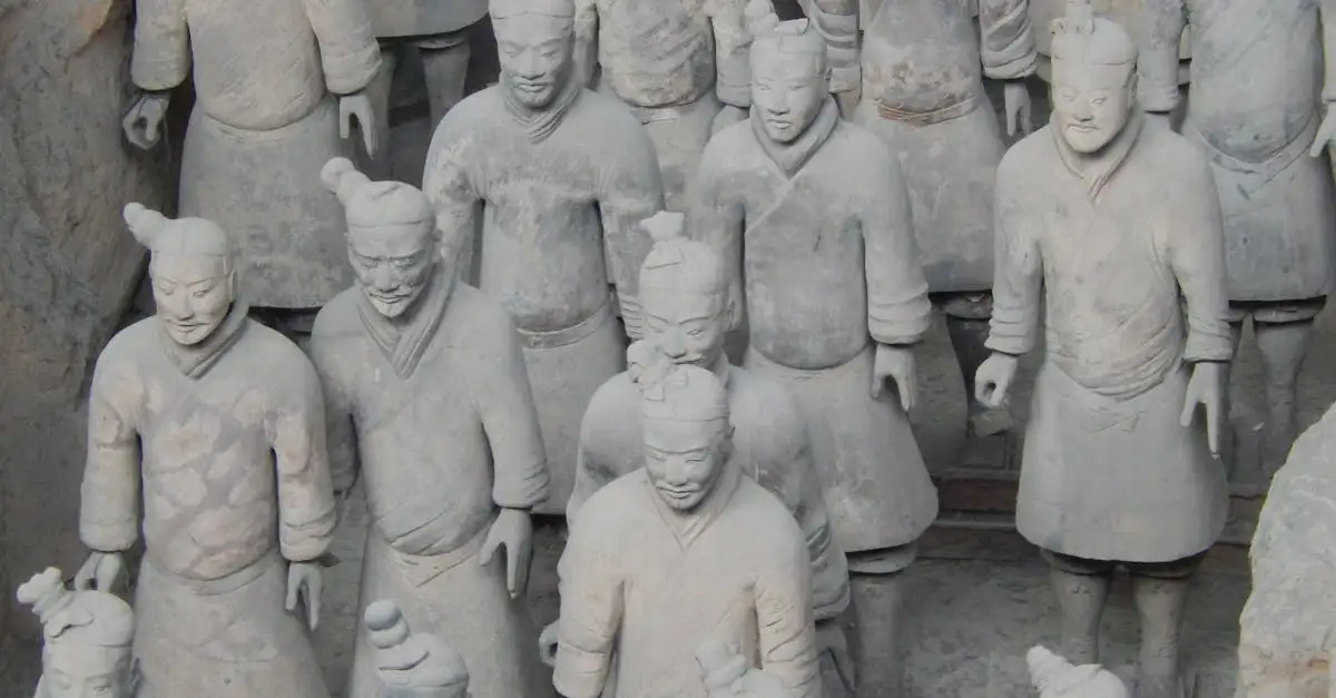 Dlaczego Xi'an słynie z Armii Terrakotowej? Odkryj tajemnice!