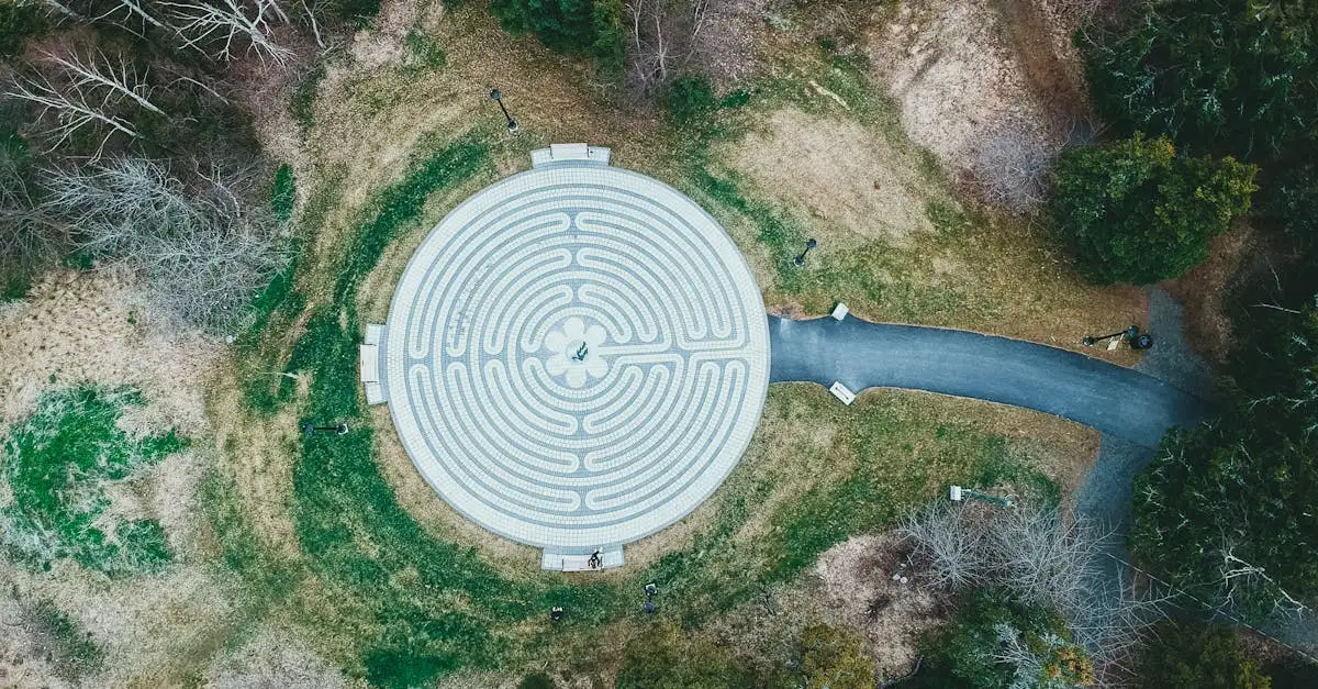 Jak Ariadna pomogła Tezeuszowi w labiryncie?