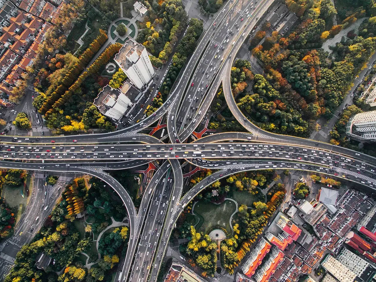 Jak ceny benzyny wpływają na przemysł motoryzacyjny?