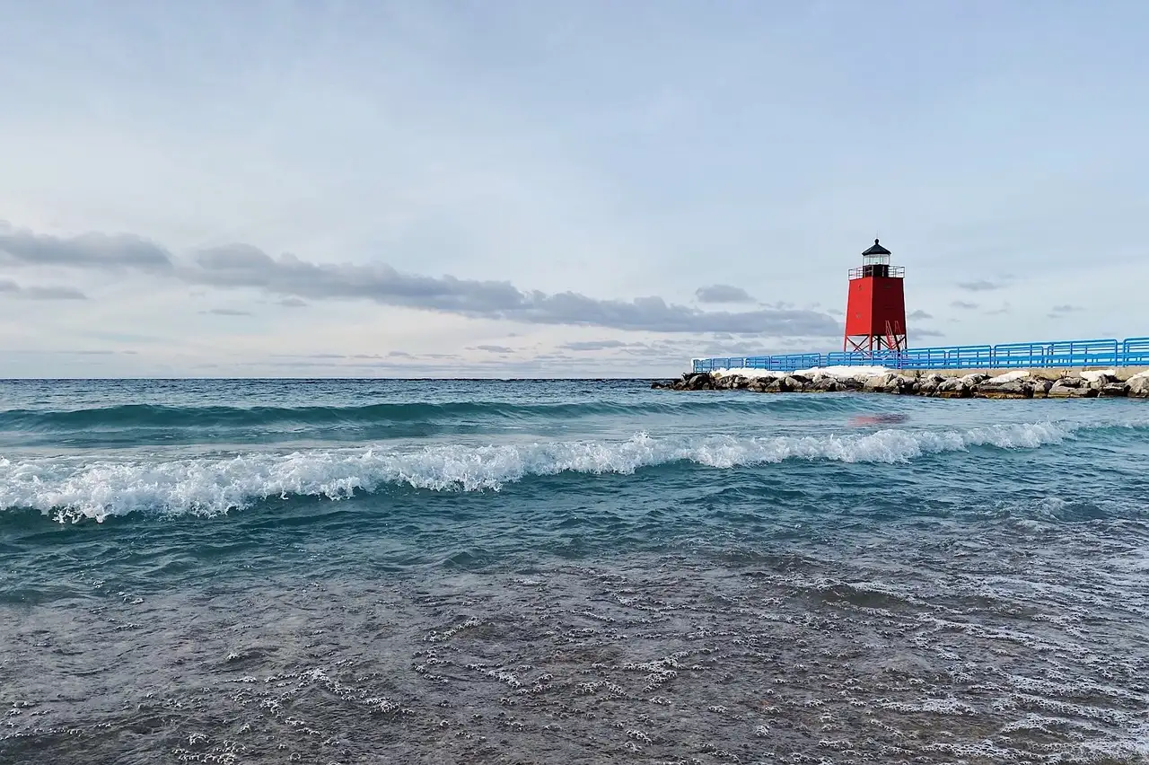 Jaka jest skrócona historia stanu Michigan?
