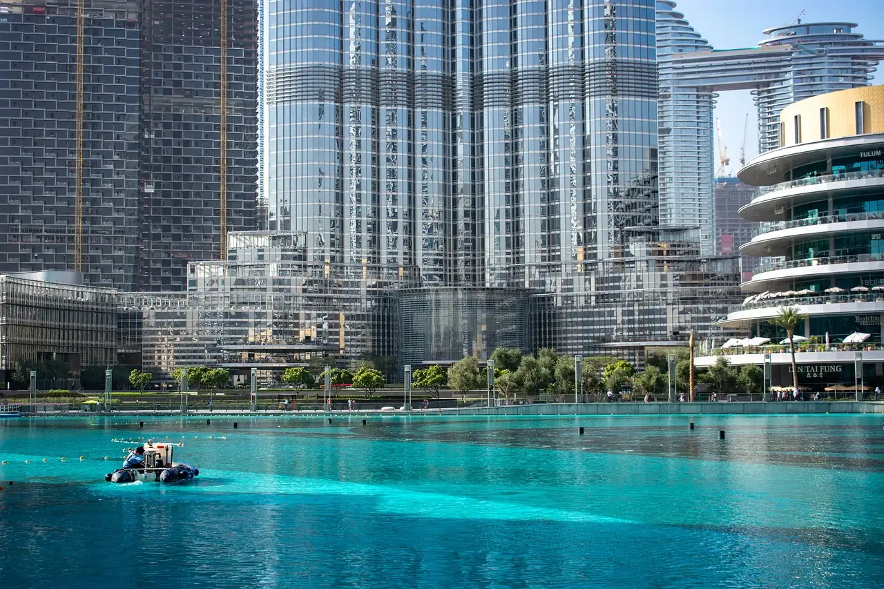 W jakim mieście znajduje się Burj Khalifa?