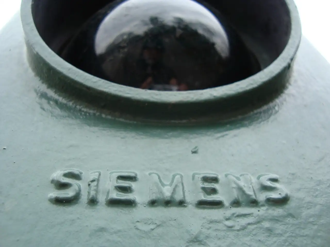 Jaka jest historia marki Siemens w Niemczech?