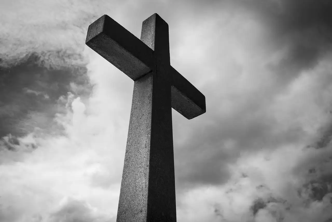 Jakie były religijne przekonania Wikingów? Odkryj tajemnice!