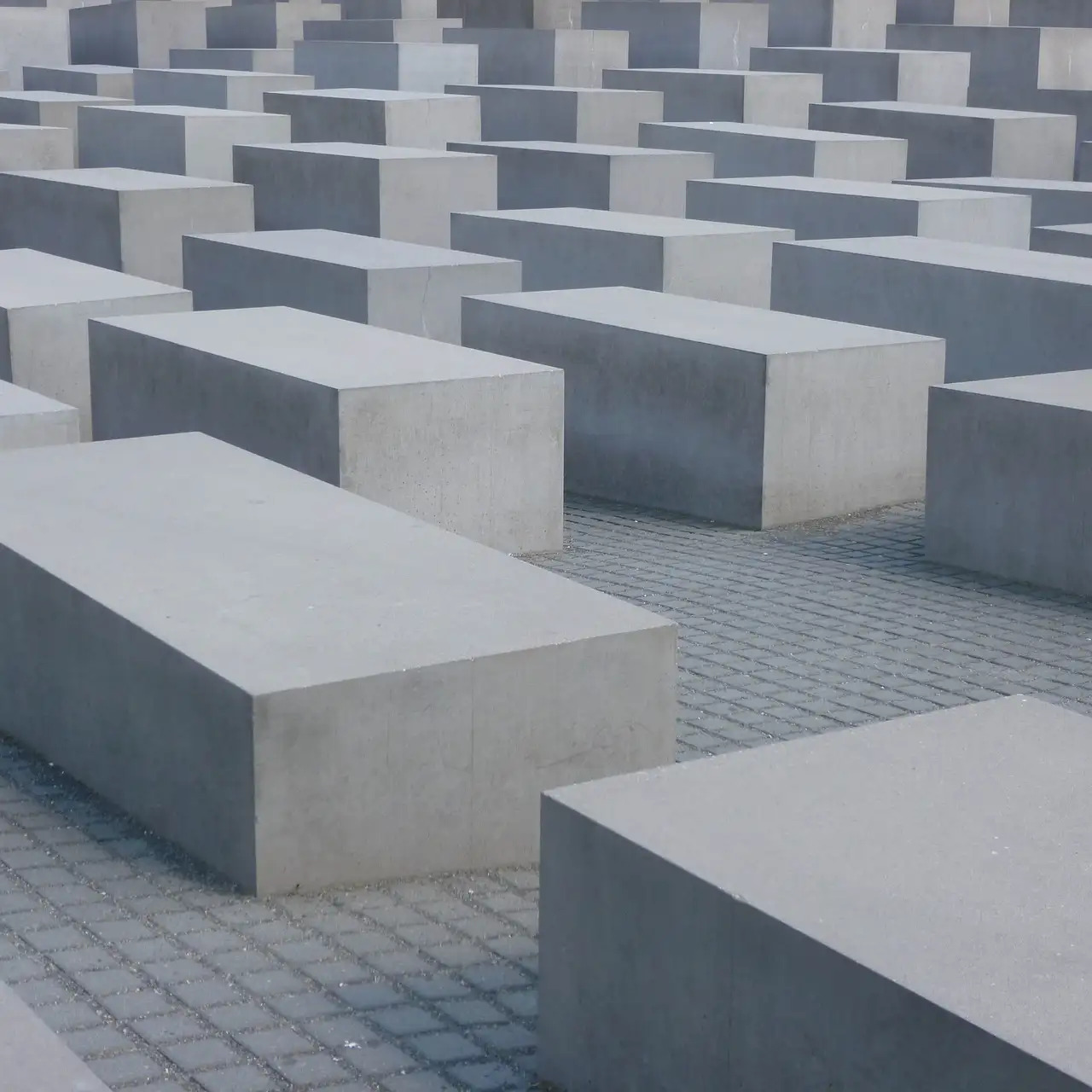 Jak Hitler zdobył władzę w Niemczech? Oto kluczowe fakty!