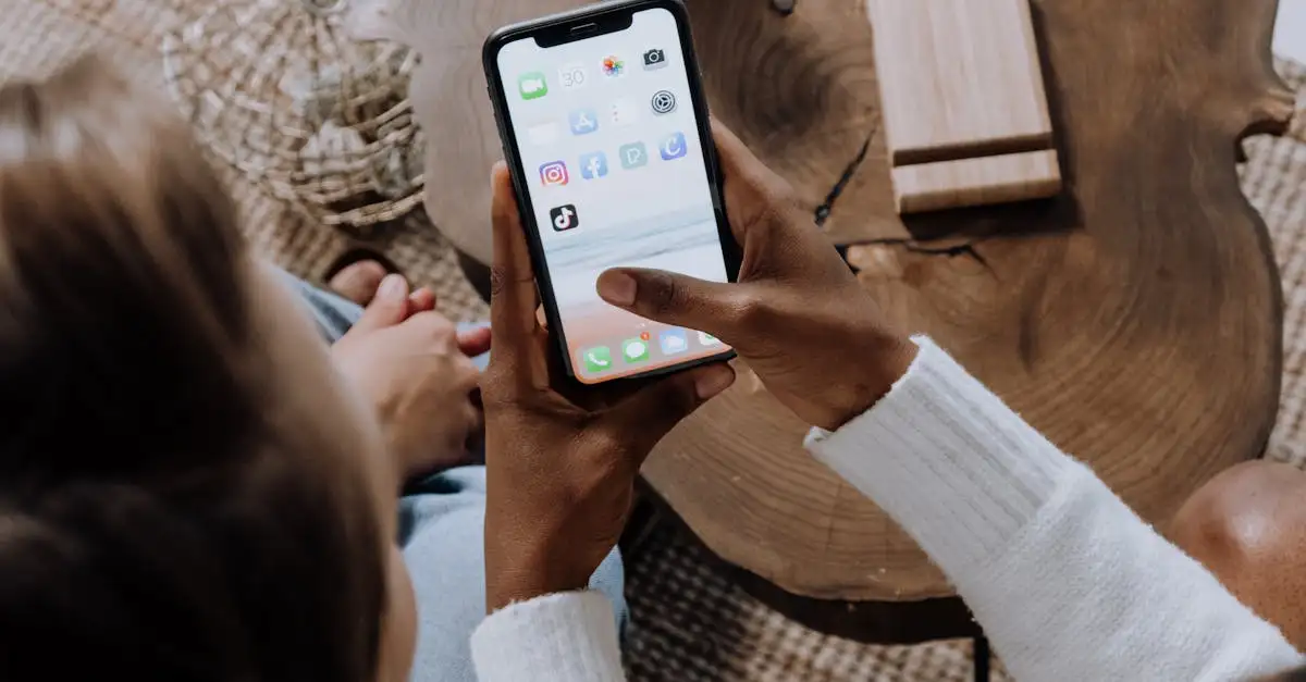 Jak Instagram Reels reaguje na popularność TikToka?