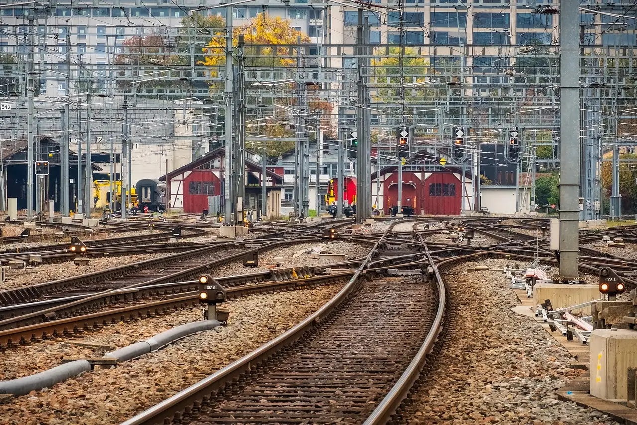 Jakie są największe wyzwania w transgranicznym ruchu kolejowym?