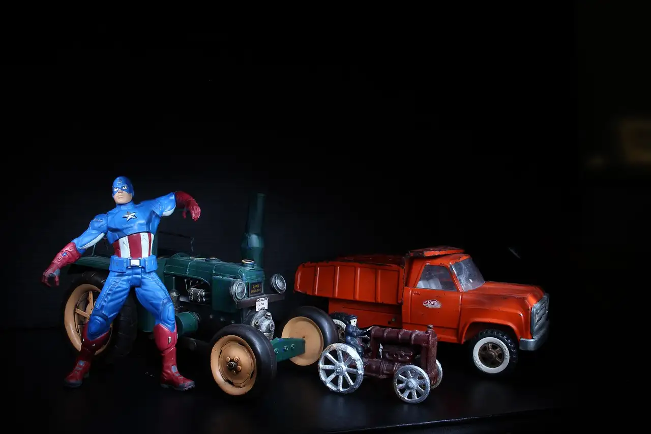 Kto wcielił się w Kapitana Amerykę w filmach Marvela?